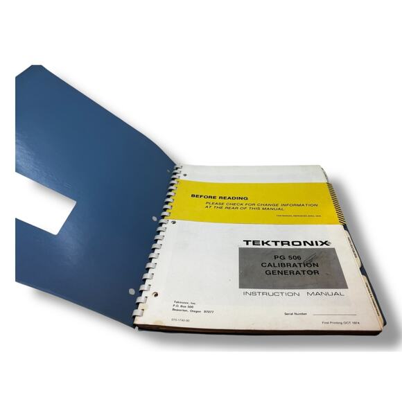Tektronix 070-1740-00 1974 PG 506 Calibration Generator Instruction Manual. - Picture 3 of 3